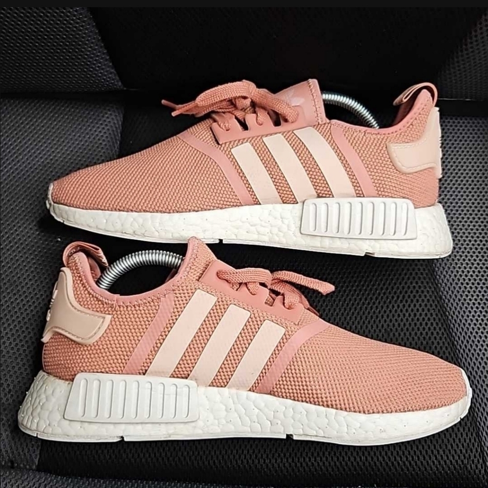 Adidas Pink Sneakers Womens Raw NMD R1 Sneakers Lace Up Low Top S76006 Size 9.5